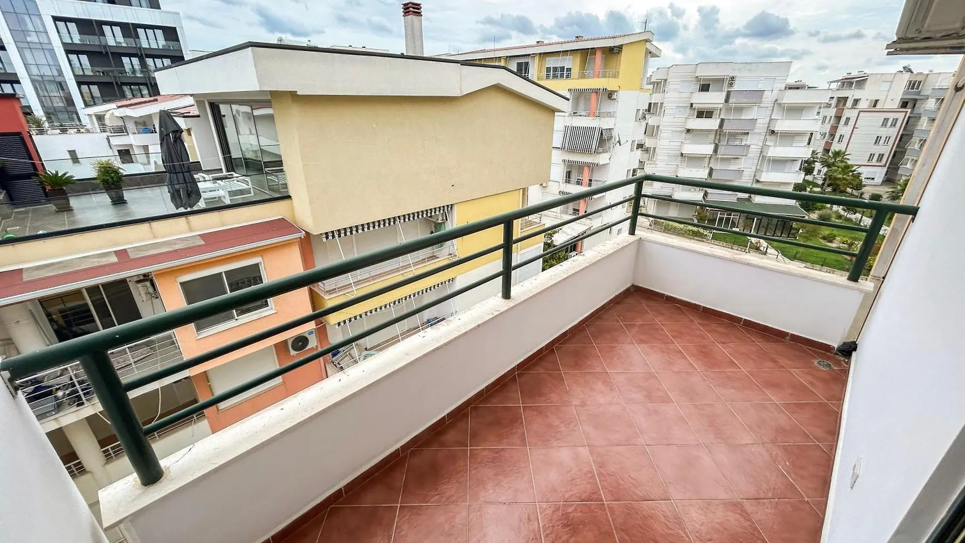 Apartments Veronika & Barbora With Swimming Pool Golem  Golem (Tirana)