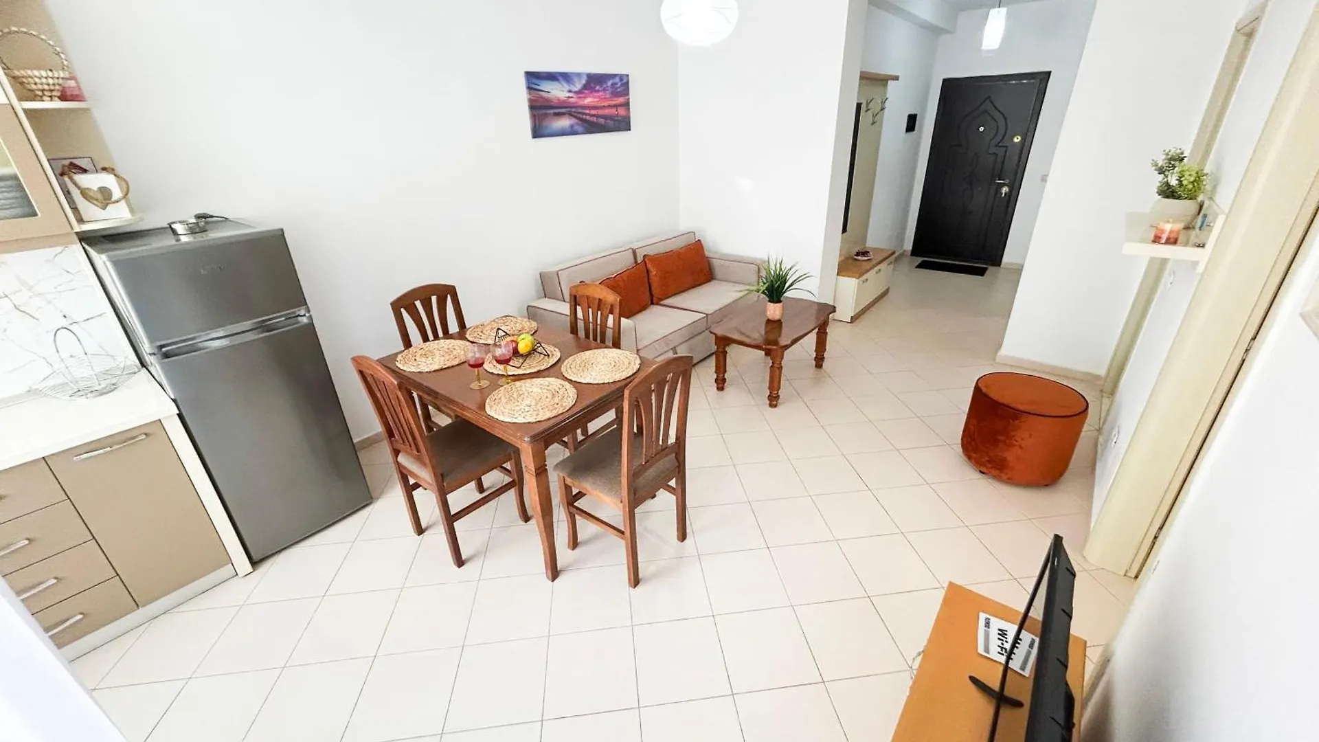 Apartments Veronika & Barbora With Swimming Pool Golem